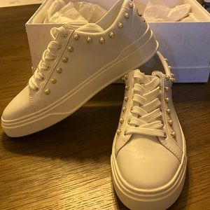 Stuart Weitzman Sneakers